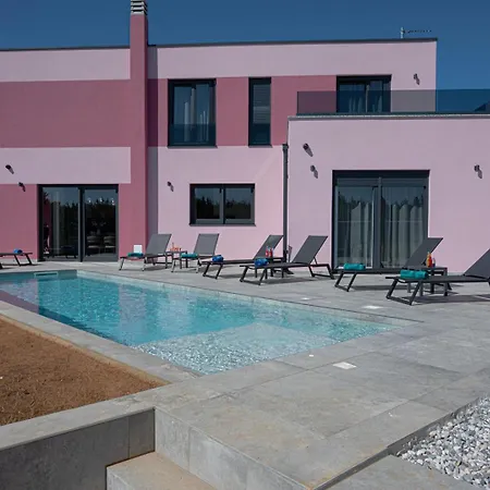 Relaxing Giardin Villa Premantura